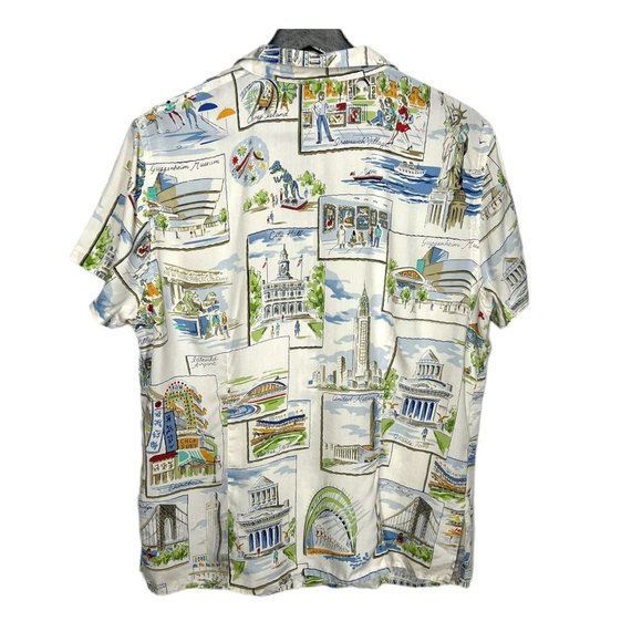 New York City Tourist Attractions Print Short Sleeve Button Up Top Large - Picture 2 of 5